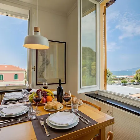 Apartmán Respiro Di Mare Cavi Di - Happy
